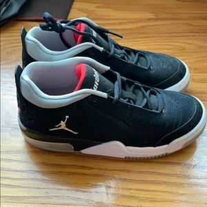 Jordan’s size 6 never worn